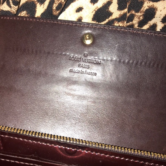 CERTIFIED AUTHLV Amarante Mono.Vernis Sarah Wallet - Picture 4 of 8